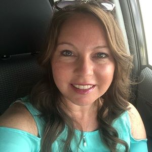 Meet your Posher, Kara